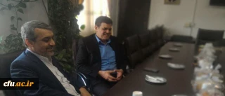 در ادامه دیدارهای نوروزی انجام شد:

گفتگوی  سرپرست دانشگاه فرهنگیان با مهندس زرافشان و  دکتر زینی وند معاو نین وزیر آموزش و پرورش