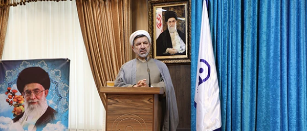 حجت الاسلام و المسلمین غیاث در جشن مبعث رسول اکرم(ص):

مهمترین نعمت در زندگی انسان هویت است 2