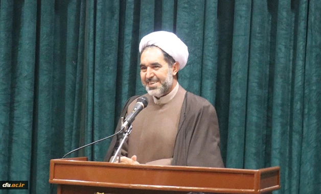 دکتر توان در در دیدار نوروزی با کارکنان دانشگاه:

تلاش مدیریت برای ارتقاء جایگاه و حرکت در راستای ماموریت اصلی دانشگاه فرهنگیان است 3