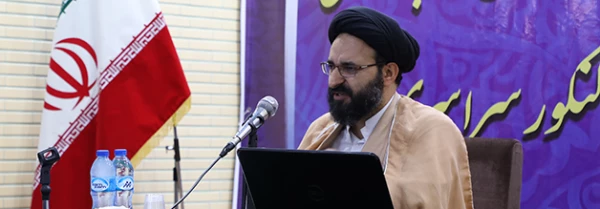 حجت الاسلام و المسلمین دادگر در نشست آموزشی رتبه های برتر دانشگاه فرهنگیان عنوان کرد: 

برخورداری از ایده و توانمندی نخبگان دانشگاه  و تلفیق آن با فضای تربیتی، دینی و معرفتی زمینه ساز  ارتقاء تربیت معلم 2