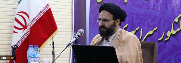 حجت الاسلام و المسلمین دادگر در نشست آموزشی رتبه های برتر دانشگاه فرهنگیان عنوان کرد: 

برخورداری از ایده و توانمندی نخبگان دانشگاه  و تلفیق آن با فضای تربیتی، دینی و معرفتی زمینه ساز  ارتقاء تربیت معلم 2