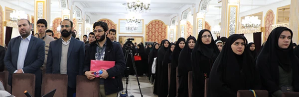 دکتر خنیفر در نشست آموزشی رتبه های برتر کنکور سراسری در دانشگاه:

هدف ما در دانشگاه فرهنگیان تربیت معلم قیمتی است 2