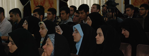 رئیس کمیسیون چشم انداز و نخبگان مجمع تشخیص مصلحت نظام در نشست رتبه های برتر در دانشگاه:

نخبگان معلمی به عنوان بدنه اصلی قطار توسعه در کشور 2