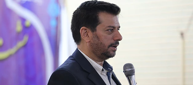 رئیس کمیسیون چشم انداز و نخبگان مجمع تشخیص مصلحت نظام در نشست رتبه های برتر در دانشگاه:

نخبگان معلمی به عنوان بدنه اصلی قطار توسعه در کشور 6