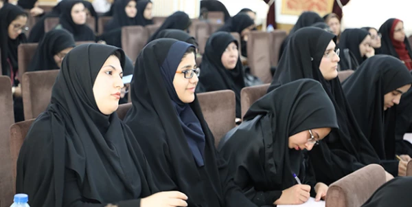 در نشست هیئت رئیسه دانشگاه فرهنگیان مطرح شد:



مسیر معلمی بهترین مسیرهاست/ بینش پژوهشی معلمان تقویت می شود 2