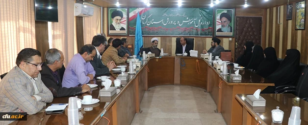 مدیر کل آموزش و پرورش استان دیدار نوروزی با مسئولان دانشگاه فرهنگیان کرمان:

ضرورت افزایش تعامل با دانشگاه فرهنگیان و نیاز سنجی مدارس 
 4