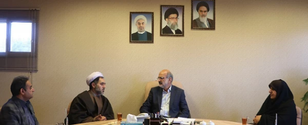 در دیدرا و گفتگوی رؤسای دانشگاه های فرهنگیان و شهید باهنر کرمان تاکید شد:

گسترش همکاری های دانشگاه های فرهنگیان و شهید باهنر کرمان
 3