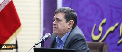 دکتر خنیفر در نشست آموزشی رتبه های برتر کنکور سراسری در دانشگاه:
هدف ما در دانشگاه فرهنگیان تربیت معلم قیمتی است