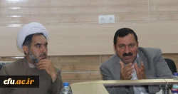 دکتر خاکی در جلسه شورای اداری دانشگاه فرهنگیان استان کرمان:

تربیت معلم عالم با انگیزه و متعهد رسالت اصلی دانشگاه فرهنگیان است 2