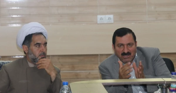 دکتر خاکی در جلسه شورای اداری دانشگاه فرهنگیان استان کرمان:

تربیت معلم عالم با انگیزه و متعهد رسالت اصلی دانشگاه فرهنگیان است 2