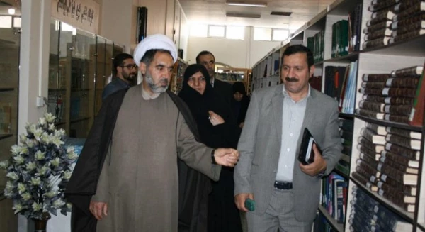 دکتر خاکی در جلسه شورای اداری دانشگاه فرهنگیان استان کرمان:

تربیت معلم عالم با انگیزه و متعهد رسالت اصلی دانشگاه فرهنگیان است 3