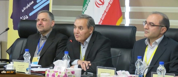 با حضور محققان 8 استان کشور برگزار شد:

همایش دانش موضوعی-تربیتی(دانش آموزش محتوا) علوم ابتدایی در دانشگاه فرهنگیان اردبیل
 3