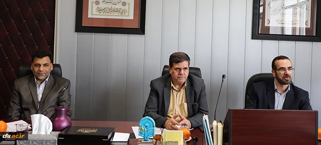 دیدار صمیمی معاون طرح ،برنامه و توسعه منابع  با مدیر کل آموزش و پرورش استان کرمان 5