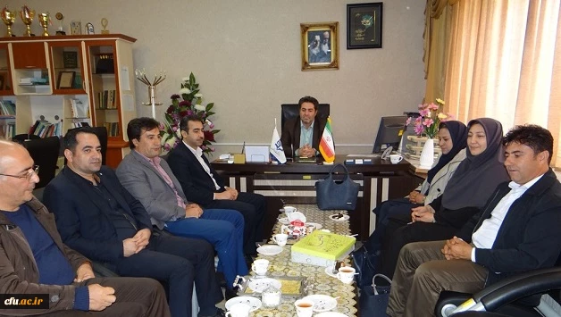 سرپرست مدیریت امور پردیس های استانی دانشگاه فرهنگیان آذربایجان غربی:

تقویت زیرساخت های علمی از اهداف دانشگاه فرهنگیان است
 3