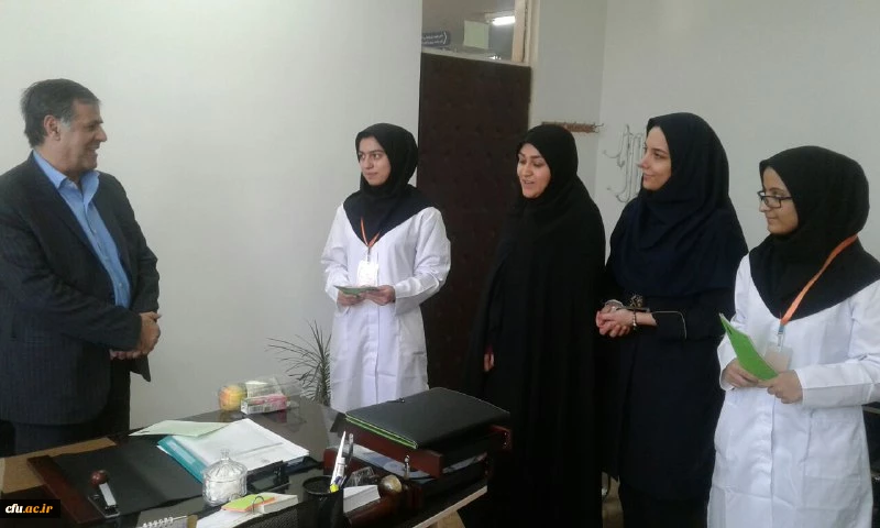 به مناسبت هفته سلامت:

 پک میان وعده سالم توزیع شد