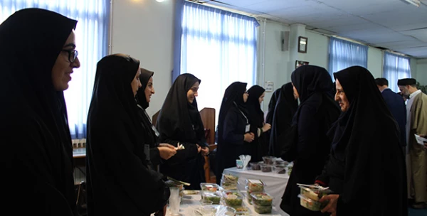 بزرگداشت هفته سلامت در پردیس فاطمه الزهرا(س) تبریز 2