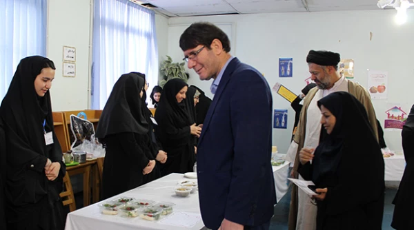 بزرگداشت هفته سلامت در پردیس فاطمه الزهرا(س) تبریز 3