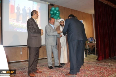 به مناسبت روز جانباز برگزار شد

تقدیر از جانبازان دانشگاه فرهنگیان استان خراستان شمالی با حضور معاون فرهنگی و اجتماعی دانشگاه فرهنگیان جناب آقا دکتر صفرزاده