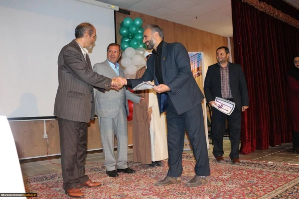 به مناسبت روز جانباز انجام شد

تقدیر از جانبازان دانشگاه فرهنگیان استان خراستان شمالی با حضور معاون فرهنگی و اجتماعی دانشگاه فرهنگیان جناب آقا دکتر صفرزاده 2