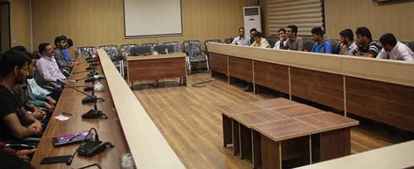 توسط کانون انشاء ونویسندگی پردیس شهید بهشتی هرمزگان برگزار شد:

دومین نشست دورهمی کتابخوانی در سال ۹۷ 
 2