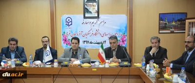 مدیرکل دفتر مرکزی حراست در سفر به آذربایجان غربی مطرح کرد:

 انتظارات از نحوه تعامل همکاران حراست با کارکنان، مراجعان و دانشجومعلمان