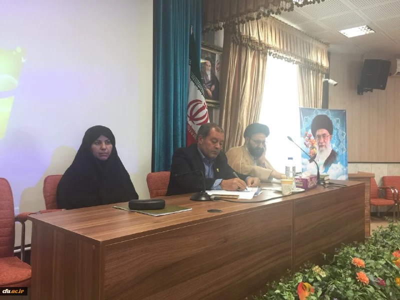 دکتر علی نژاد در چهارمین دوره دبیران شورای صنفی خبر داد:

برگزاری دوره توان افزایی دبیران شوراهای صنفی برای ایجاد مفاهمه و درک متقابل مسئولان و دانشجو معلمان