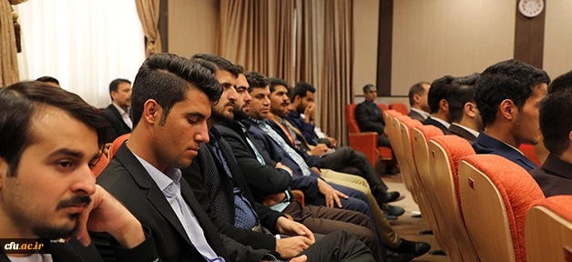 دکتر خنیفر در چهارمین دوره توان افزایی دبیران شوای صنفی تاکید کرد:

ضرورت گردآوری تجارب و ایده های برتر اعضای شورای صنفی 2