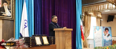 دکتر زیویار در جشن نیمه شعبان و تجلیل از کارمندان نمونه دانشگاه فرهنگیان خبر داد:

اعطای یک پایه ترفیع به کارمندان نمونه دانشگاه فرهنگیان و محاسبه آن از ابتدای سال 96