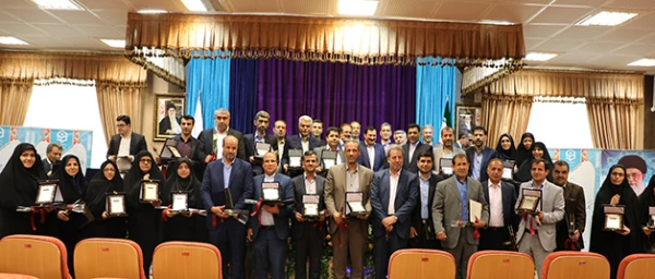 کارمند نمونه 3