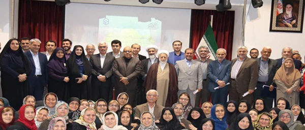 با حضور دکتر صفرزاده در پردیس امام خمینی گرگان برگزار شد:

آیین نکوداشت 65 سال تلاش و پویایی تربیت و آموزش معلم 2