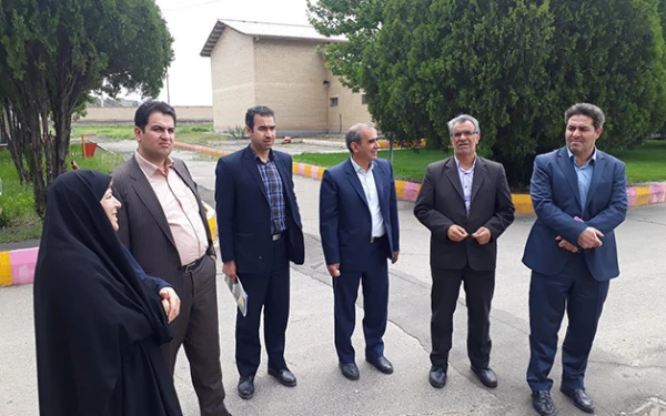 معاون آموزش و تحصیلات تکمیلی دانشگاه فرهنگیان در بازدید از مرکز شهید مطهری خوی عنوان کرد:

اهتمام مدیریت دانشگاه بر استمرار فعالیت های آموزشی و استفاده از ظرفیت پردیس ها و مراکز 2