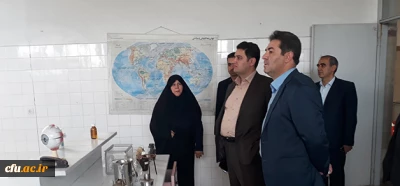 معاون آموزش و تحصیلات تکمیلی دانشگاه فرهنگیان در بازدید از مرکز شهید مطهری خوی عنوان کرد:

اهتمام مدیریت دانشگاه بر استمرار فعالیت های آموزشی و استفاده از ظرفیت حداکثری در پردیس ها و مراکز