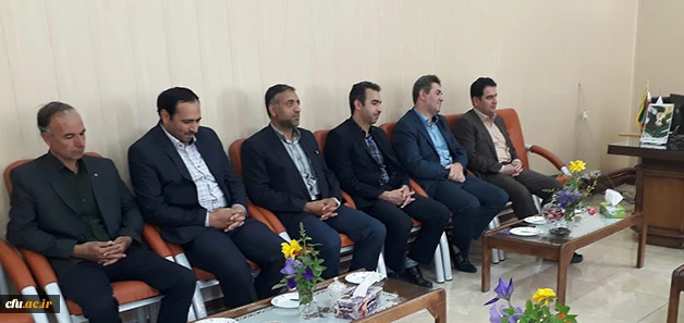 معاون آموزش و تحصیلات تکمیلی دانشگاه فرهنگیان در بازدید از مرکز شهید مطهری خوی عنوان کرد:

اهتمام مدیریت دانشگاه بر استمرار فعالیت های آموزشی و استفاده از ظرفیت پردیس ها و مراکز 5