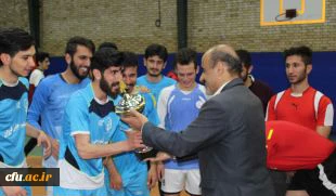 برگزاری مسابقات فوتسال دانشجویی جام معلم در دانشگاه فرهنگیان استان قزوین 5