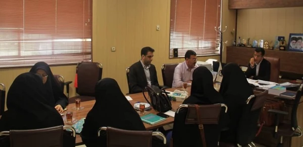 چهارمین نشست شورای کارکنان اداری پردیس شهید بهشتی هرمزگان در سال ۹۷ 3