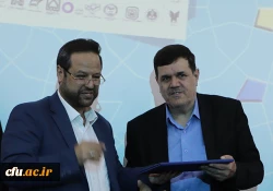اهدای حکم ریاست دانشگاه فرهنگیان توسط مشاور وزیر و رییس مرکز حراست وزارت آموزش و پرورش 3