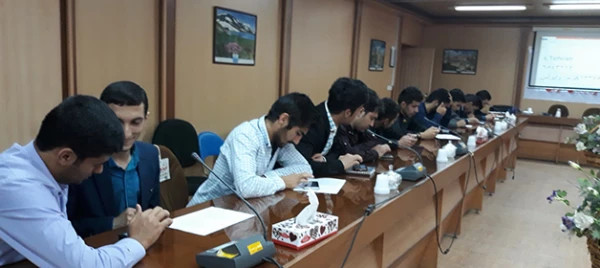 با شرکت دانشجو معلمان پردیس ها و مراکز استان آذربایجان غربی اجرا شد:

 طرح مطلوبیت دانشگاه از منظر دانشجو معلمان مبتنی بر نرم افزار پیمایش موبایلی 
 3