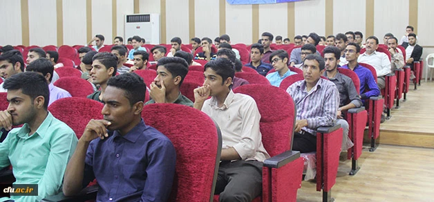 به همت دانشجویان رشته مشاوره پردیس شهید بهشتی هرمزگان برگزار گردید:

اولین جشنواره فیلم کوتاه دانشجویی پردیس های استان هرمزگان
 2