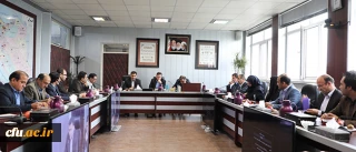 دکتر خنیفر در جلسه ماموران آموزشی تاکید کرد:

تشریف فرمایی رهبر معظم انقلاب اسلامی به دانشگاه منشا خیر و برکت