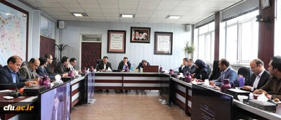 دکتر خنیفر در جلسه ماموران آموزشی تاکید کرد:

تشریف فرمایی رهبر معظم انقلاب اسلامی به دانشگاه منشا خیر و برکت