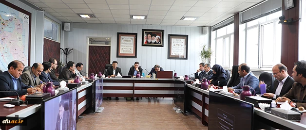 دکتر خنیفر در جلسه ماموران آموزشی تاکید کرد:

تشریف فرمایی رهبر معظم انقلاب اسلامی به دانشگاه منشا خیر و برکت 2