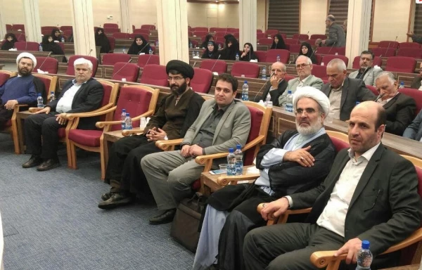 همایش گرامیداشت هفته آموزش و بزرگداشت مقام شامخ معلم با حضور دکتر روشندل اربطانی معاون محترم آموزشی و تحصیلات تکمیلی دانشگاه فرهنگیان در قم برگزار گردید.