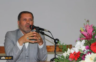 دکتر صفرزاده معاون فرهنگی و اجتماعی دانشگاه فرهنگیان:

شورای فرهنگی واجتماعی استان، بهترین مرجع فعالیت های فرهنگی دانشگاه است.