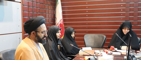 حجت الاسلام و المسلمین دادگر در پردیس نسیبه:

با تشریف فرمایی مقام معظم رهبری (مدظله العالی)  تکریم مضاعفی نسبت به مقام معلم صورت گرفت 3