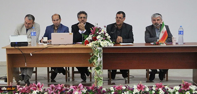 دکتر ساکی در نهمین اجلاس معاونین آموزشی،فرهنگی و پژوهشی در گرگان :

درک ماهیت و قلمرو پژوهش در تربیت معلم ، پیش نیاز توسعه آن است 3