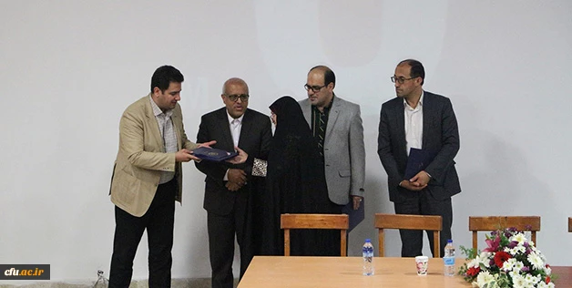 در دانشگاه فرهنگیان گلستان انجام شد:

تجلیل از اساتید نمونه و پیشکسوت در اولین روز از اجلاس سراسری معاونین
 4