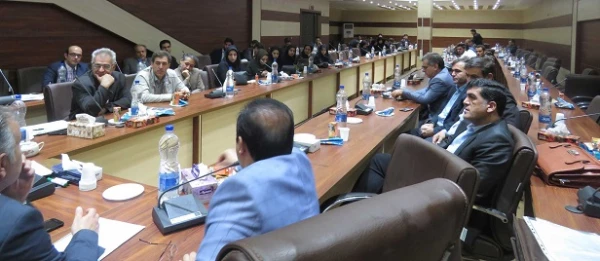 گروه تربیت حرفه ای پردیس علامه امینی برگزار کرد:
نشست علمی _ تخصصی "راه های ارتقای تربیت حرفه ای  دانشجومعلمان  در طول سال تحصیلی"    
 5