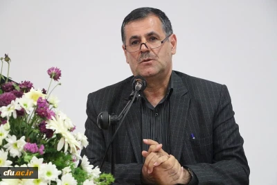 دکتر ساکی در نهمین اجلاس معاونین آموزشی،فرهنگی و پژوهشی در گرگان :

درک ماهیت و قلمرو پژوهش در تربیت معلم ، پیش نیاز توسعه آن است