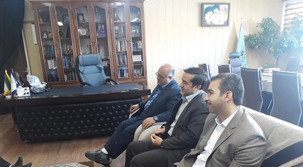 محمدی مدیرکل آموزش وپرورش استان آذربایجان غربی :

 ما همه جانبه از دانشگاه فرهنگیان حمایت خواهیم کرد
 2