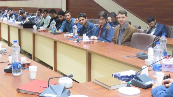 به مناسبت هفته سراهای دانشجویی برگزار شد:

کارگاه مهارت های ارتباطی با رویکرد زندگی خوابگاهی 4